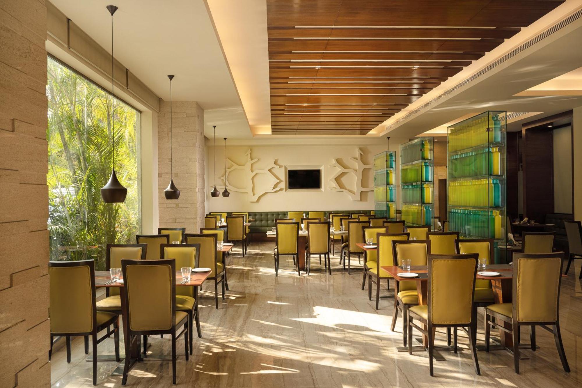 Lemon Tree Premier, Ulsoor Lake, Bengaluru Екстериор снимка